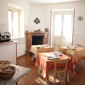  Agroturismo Grappoli Di Sole Italia